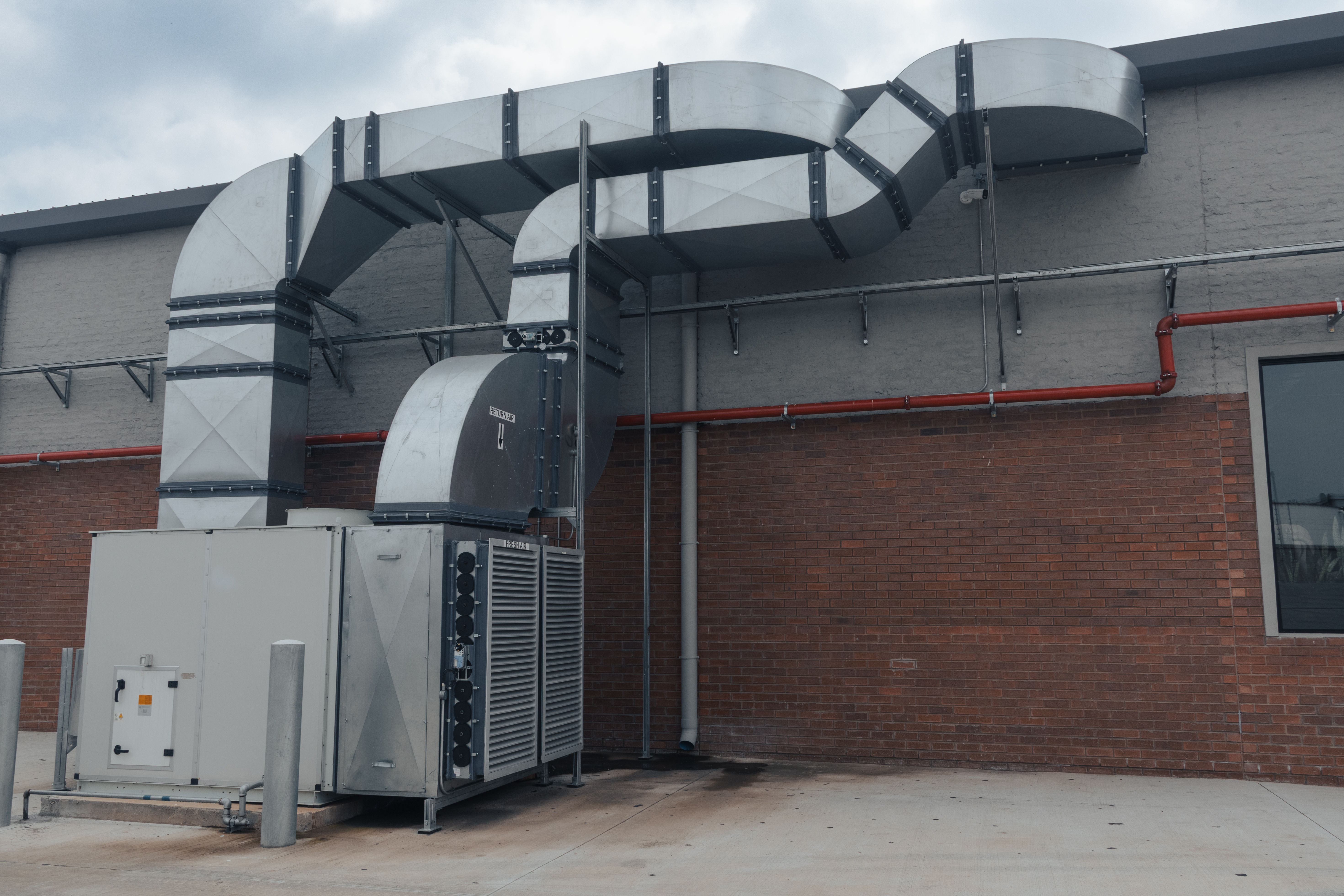 Shopping Centres – Newmarket Shopping Center